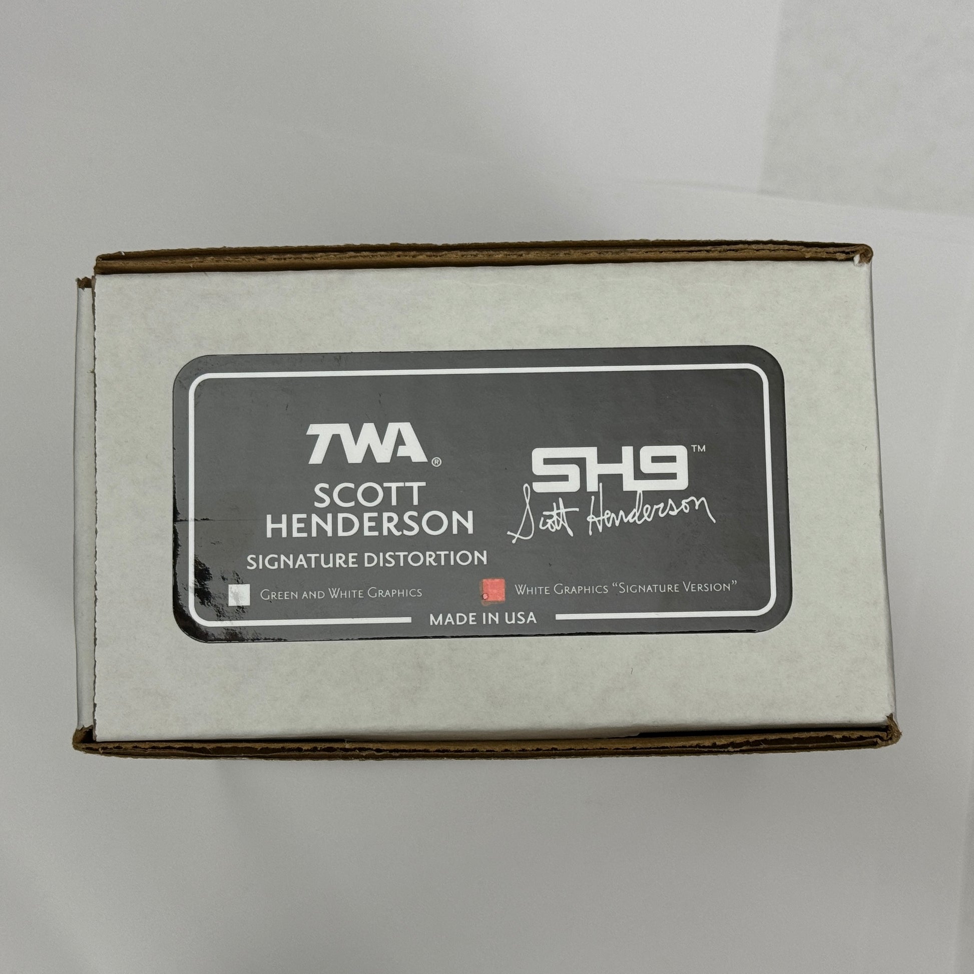 sh9 pedal TWA Scott Henderson SH9 Signature (White Font) Distortion Effects Pedal Purple