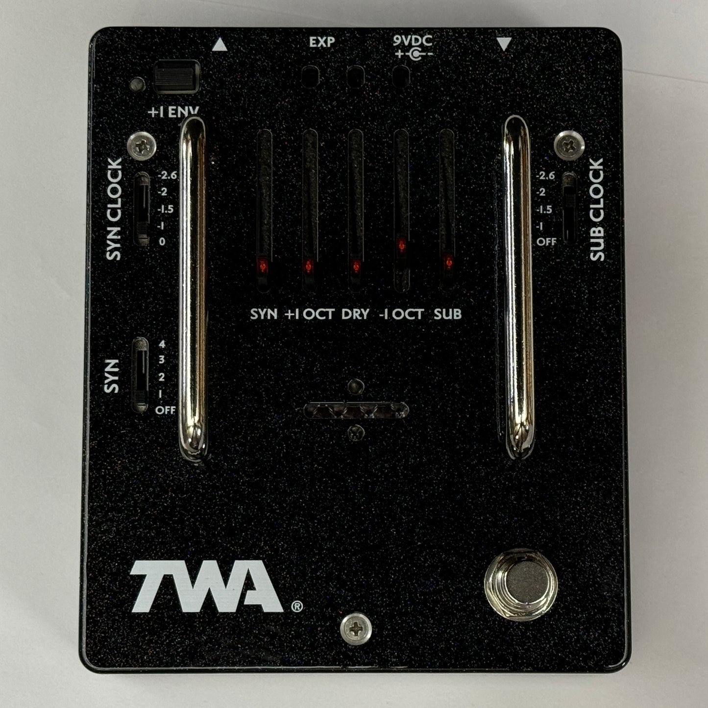 TWA Great Divide 2.0 analog synth octaver (B-STOCK)