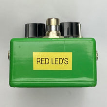 Load image into Gallery viewer, MAXON OD808 OVERDRIVE *modified* Red LED Mod &lt;p&gt;(B-STOCK)&lt;/p&gt;