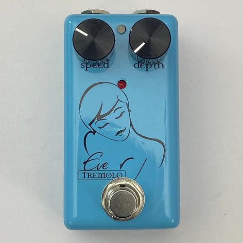 RED WITCH Seven Sisters Eve Tremolo <p>(B-STOCK)</p>