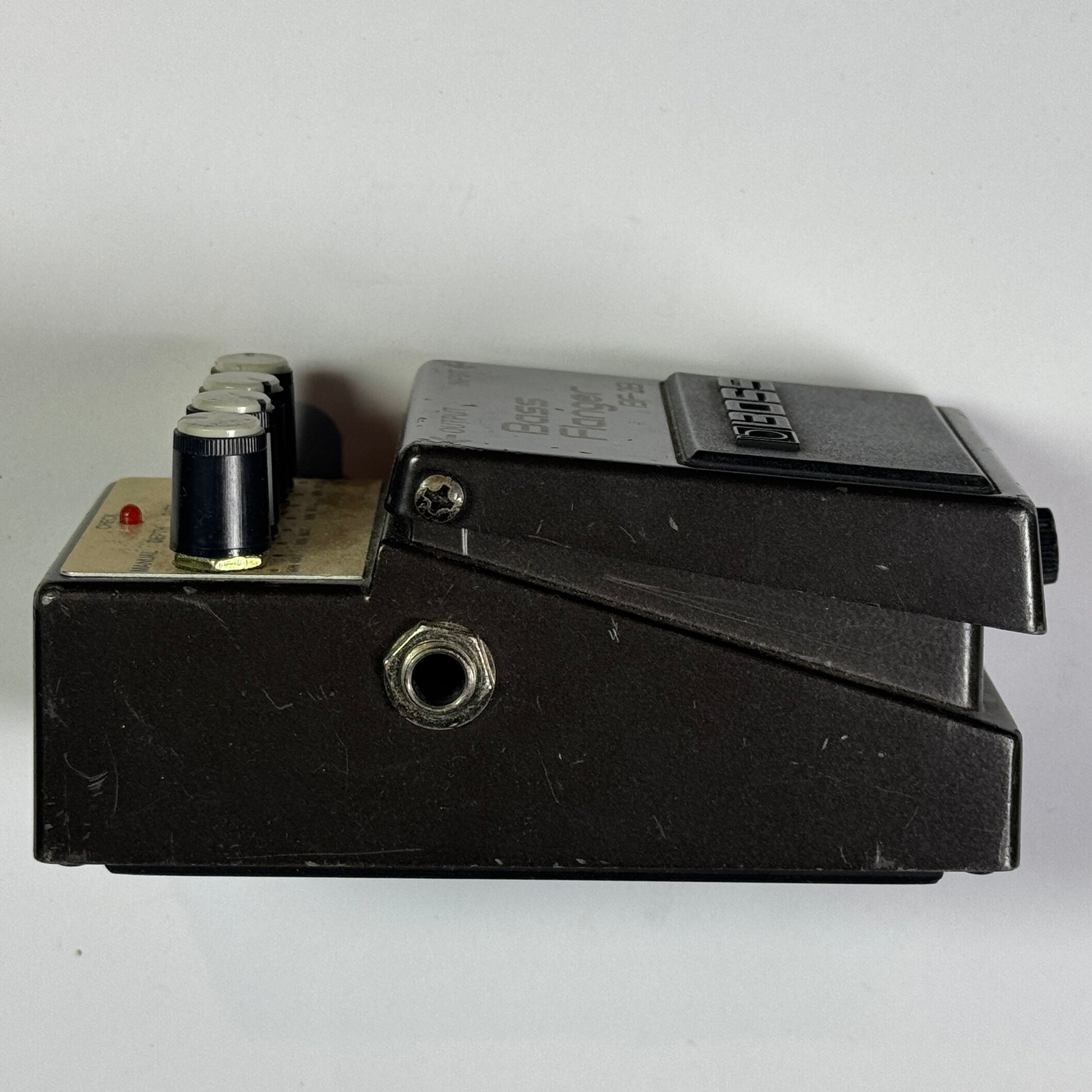 boss pedal housing BOSS BF-2B Bass Flanger (B-STOCK) – Godlyke Distributing, Inc