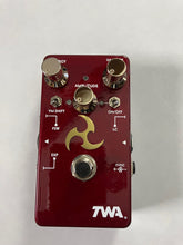 Load image into Gallery viewer, TWA Triskelion® 3.0 &lt;br&gt;harmonic energizer® &lt;/br&gt;&lt;p&gt;(B-STOCK)&lt;/p&gt;